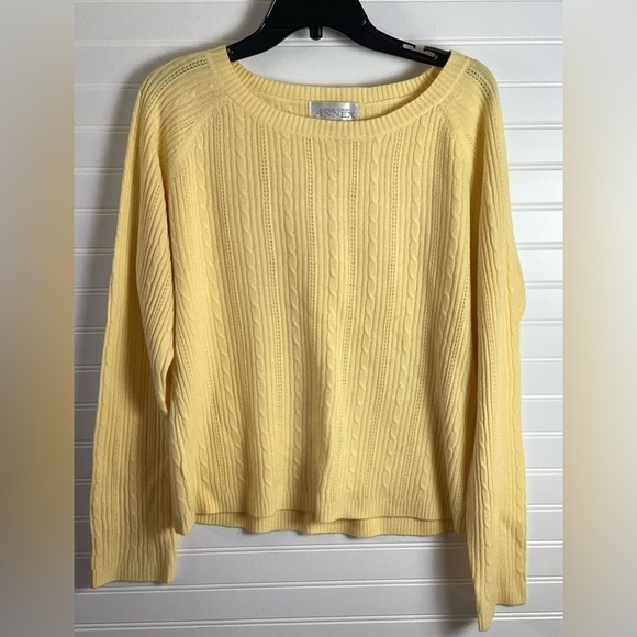 Casual Corner Annex Yellow Cable Knit Wide Crew Neck Sweater Size XL Acrylic - Picture 1 of 9